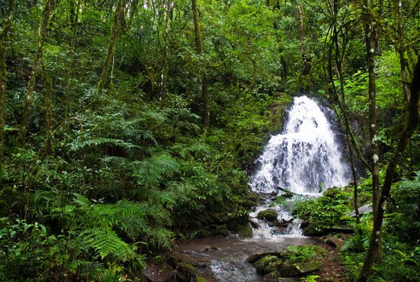 Munyaga Waterfalls